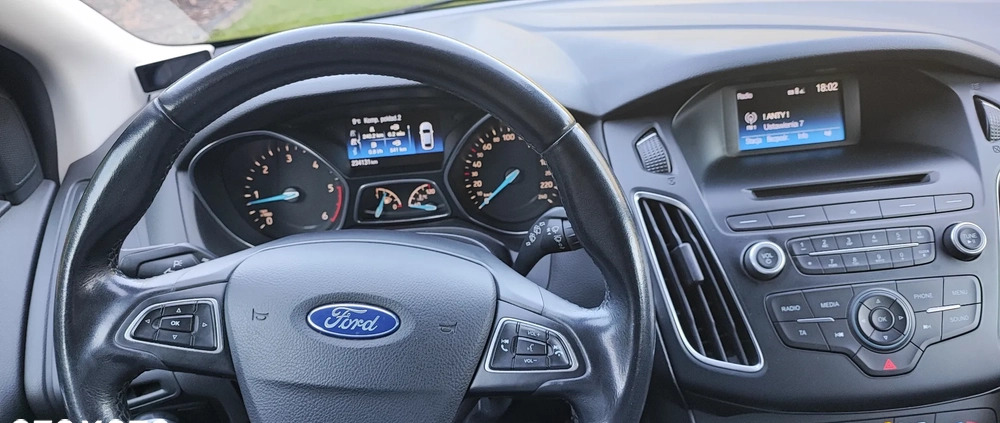 Ford Focus cena 32500 przebieg: 234000, rok produkcji 2015 z Oborniki małe 211